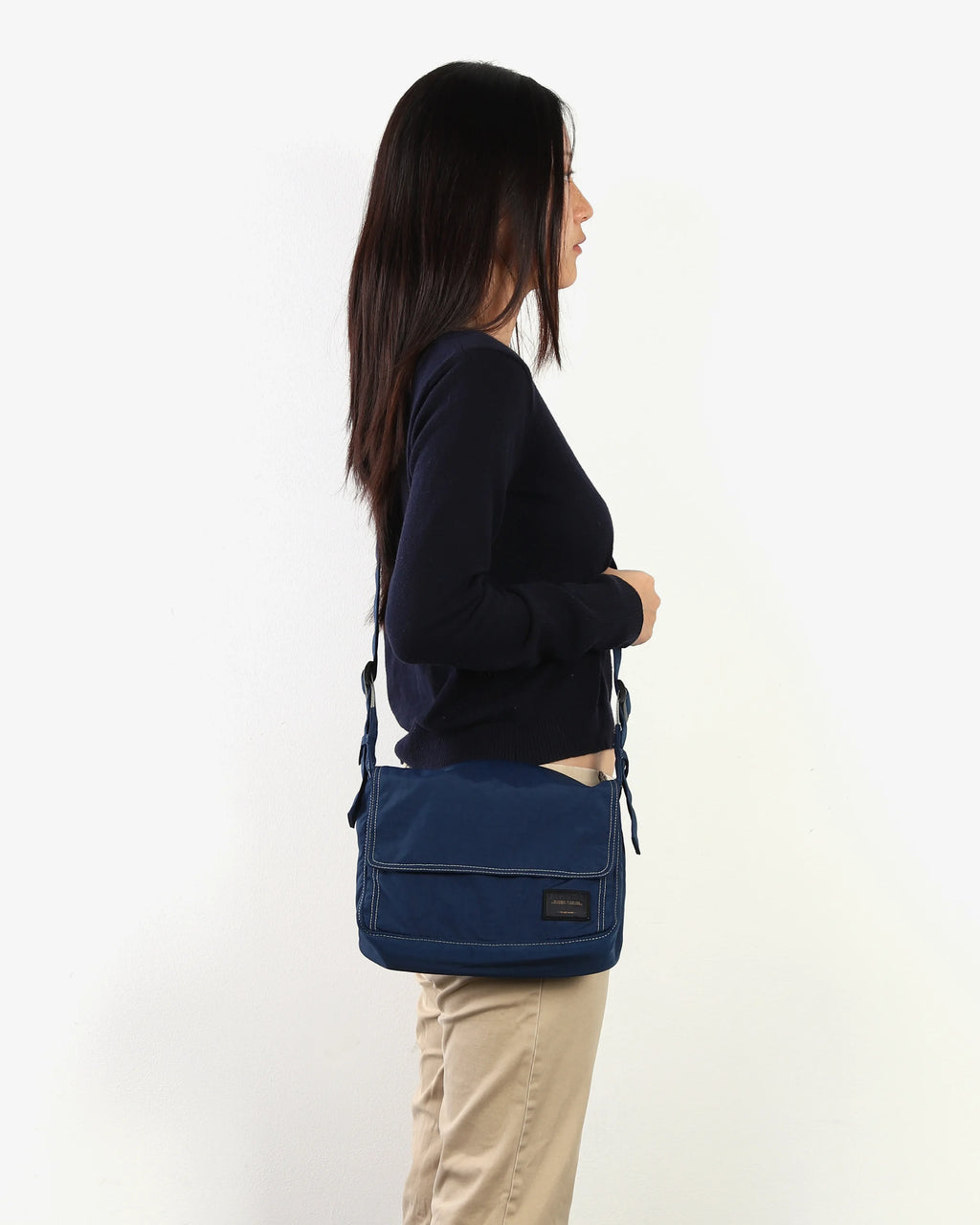 Journal Club Messenger Bag