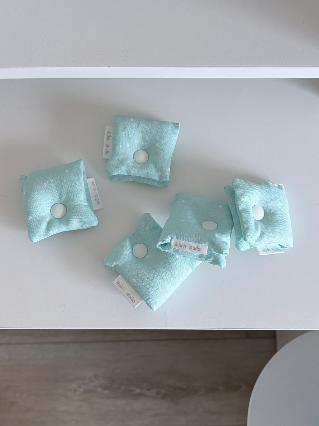 Puffy Fabric Wire Holder (Mint) ⋆｡𖦹°⭒