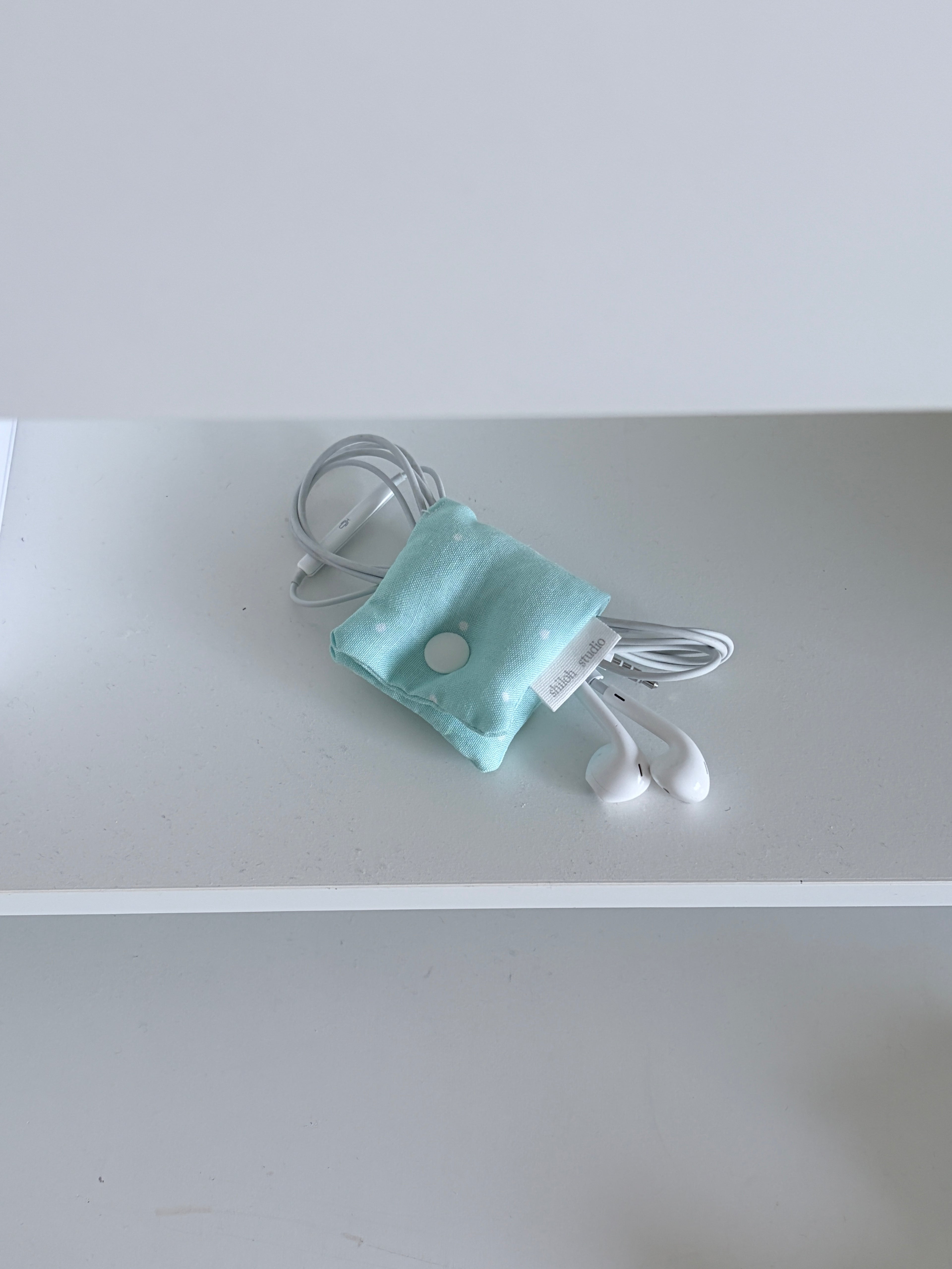 Puffy Fabric Wire Holder (Mint) ⋆｡𖦹°⭒