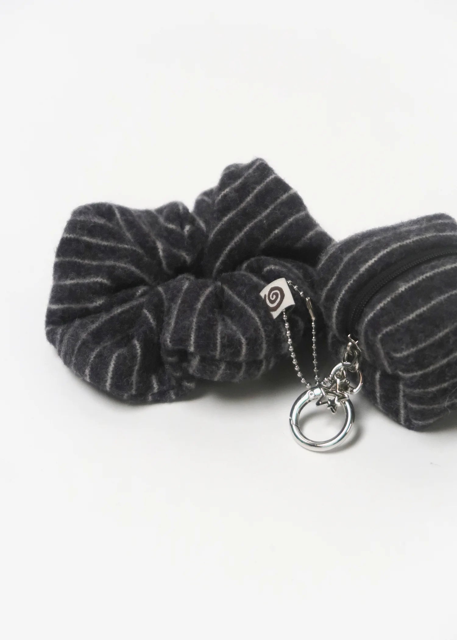 Scrunchie + Box Pouch Set ✶⋆.˚