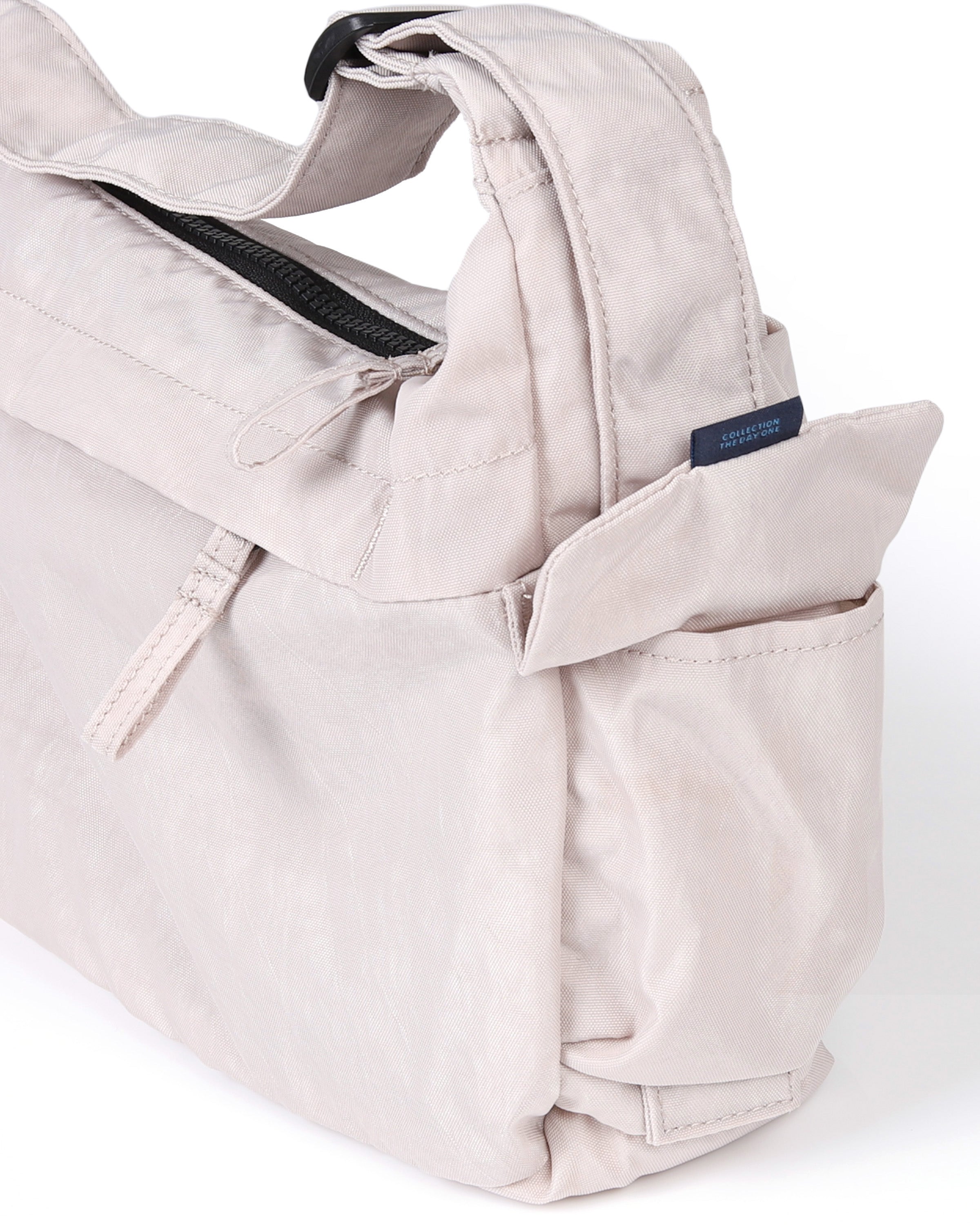 Cargo Modern Crossbody