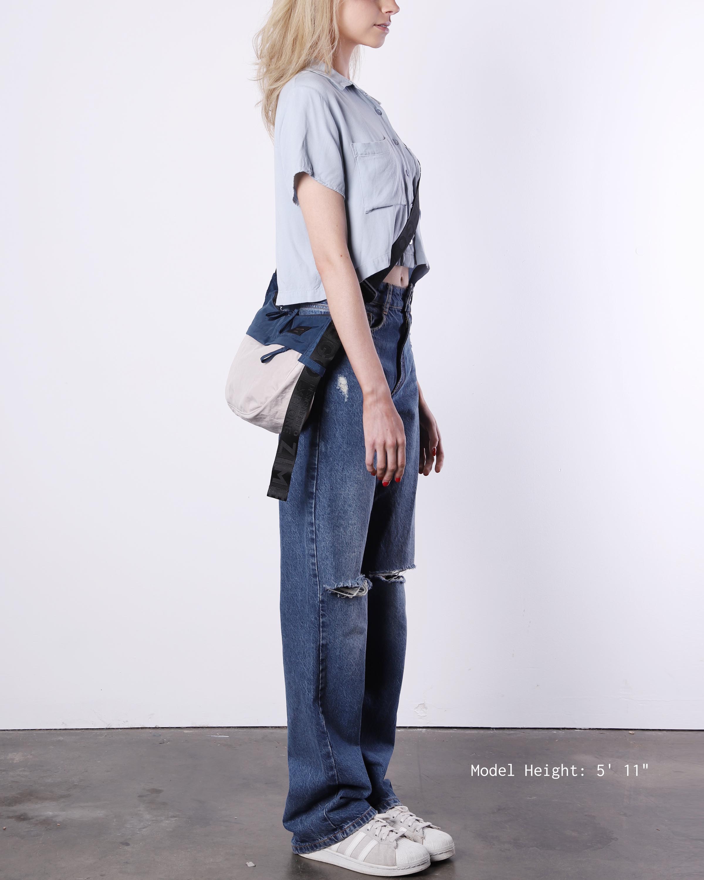 EVERYWHERE CRESCENT II Mushroom