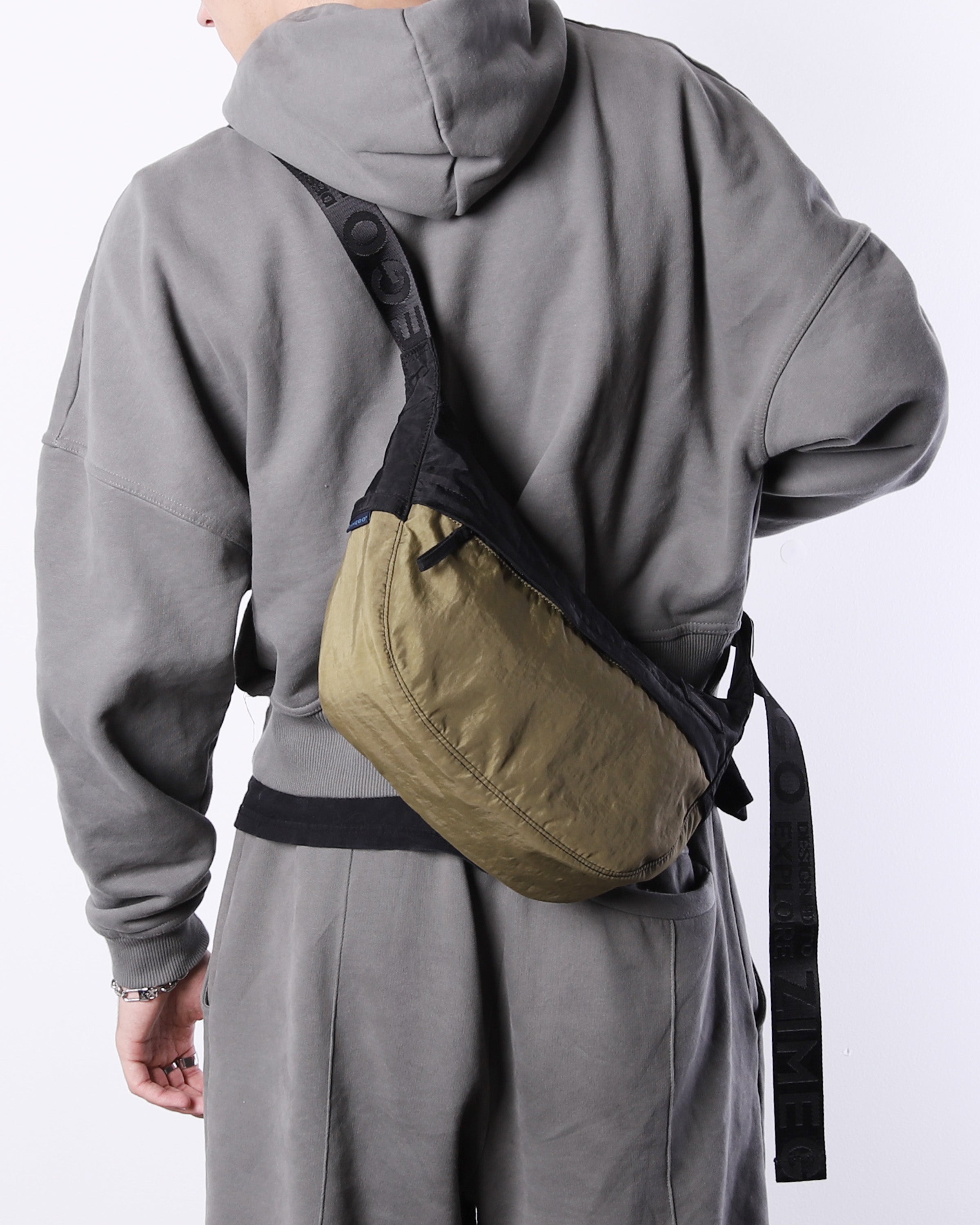 EVERYWHERE CRESCENT II Olive