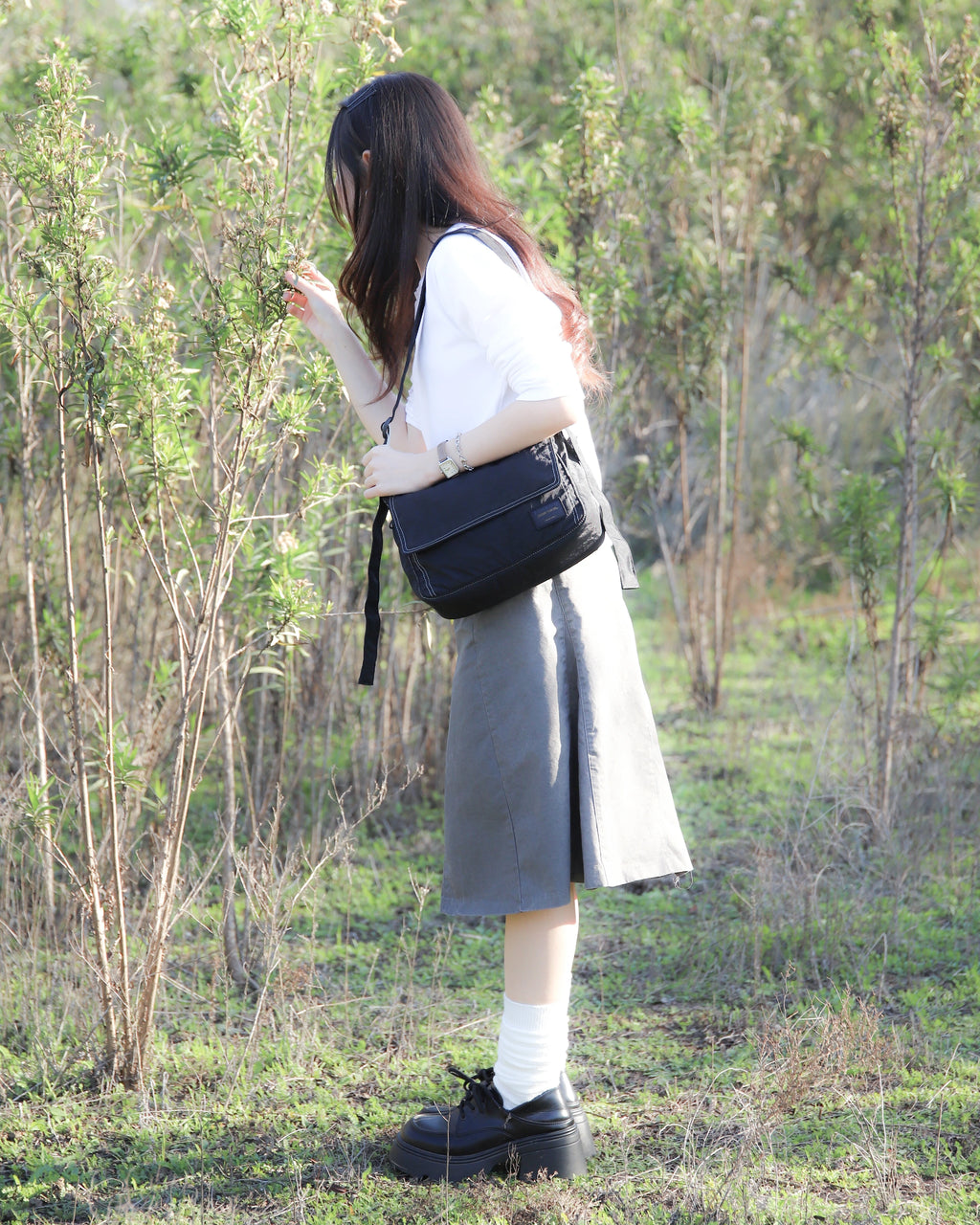 Journal Club Messenger Bag