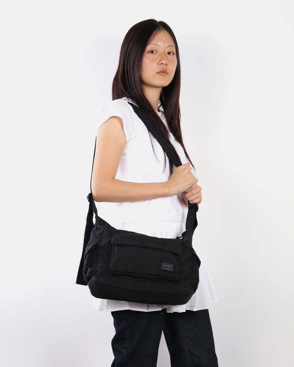 Cargo Modern Crossbody