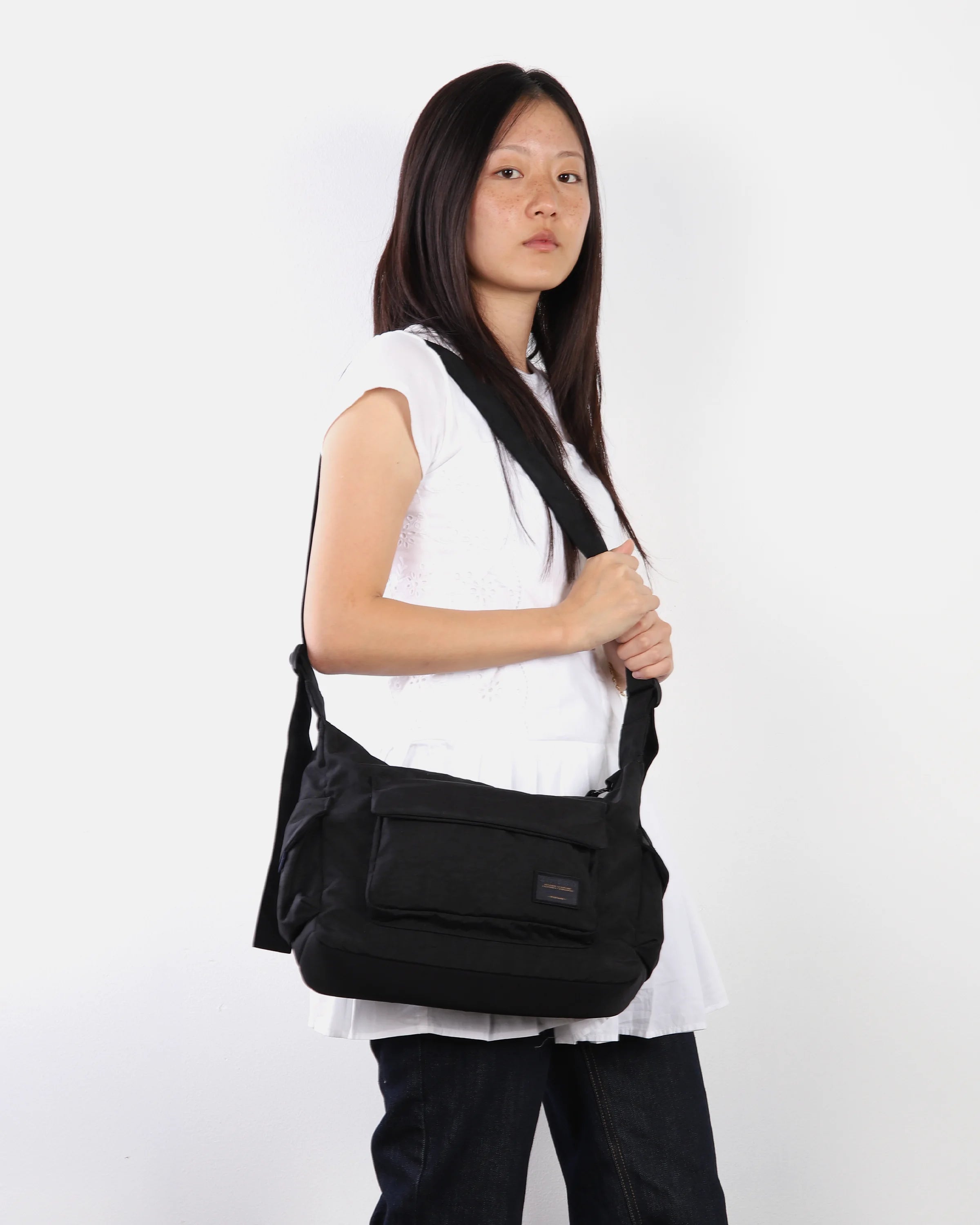 Cargo Modern Crossbody